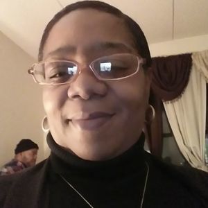 Meet your Posher, Paula